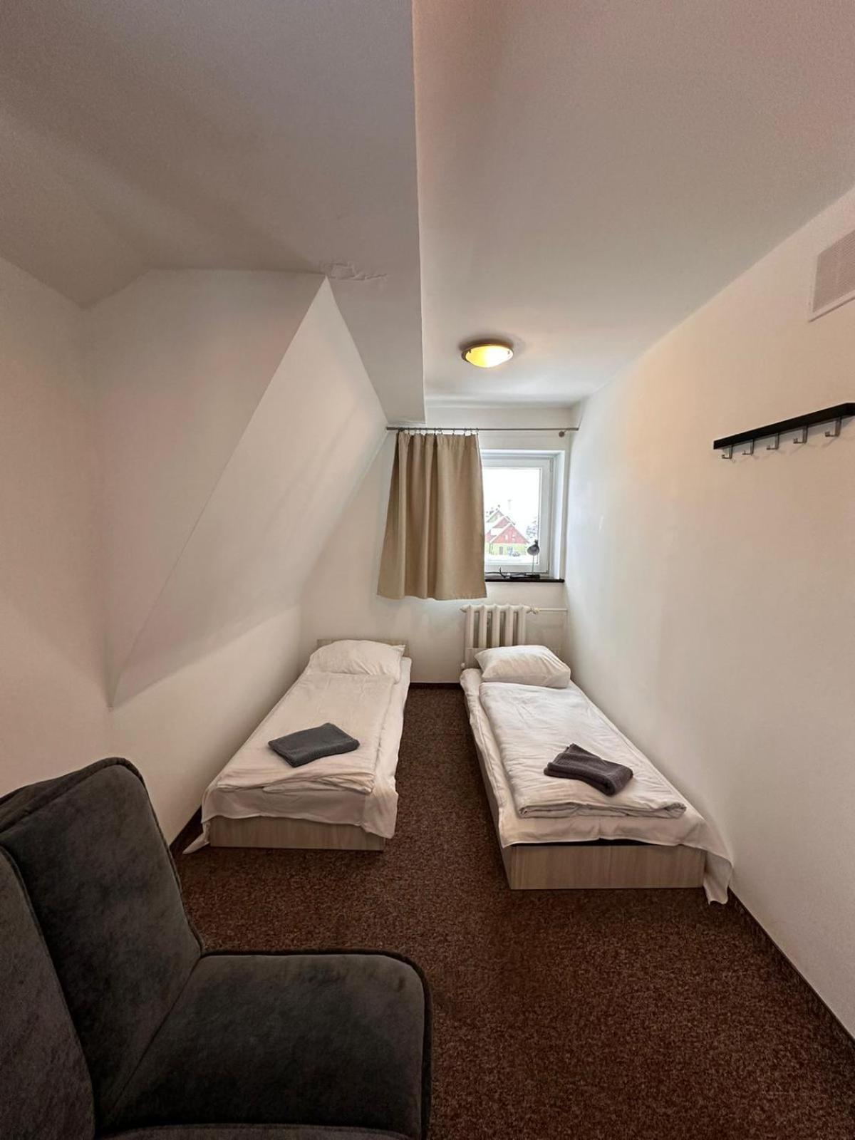 Straszny Dwor Hotel Duszniki Zdroj Phòng bức ảnh