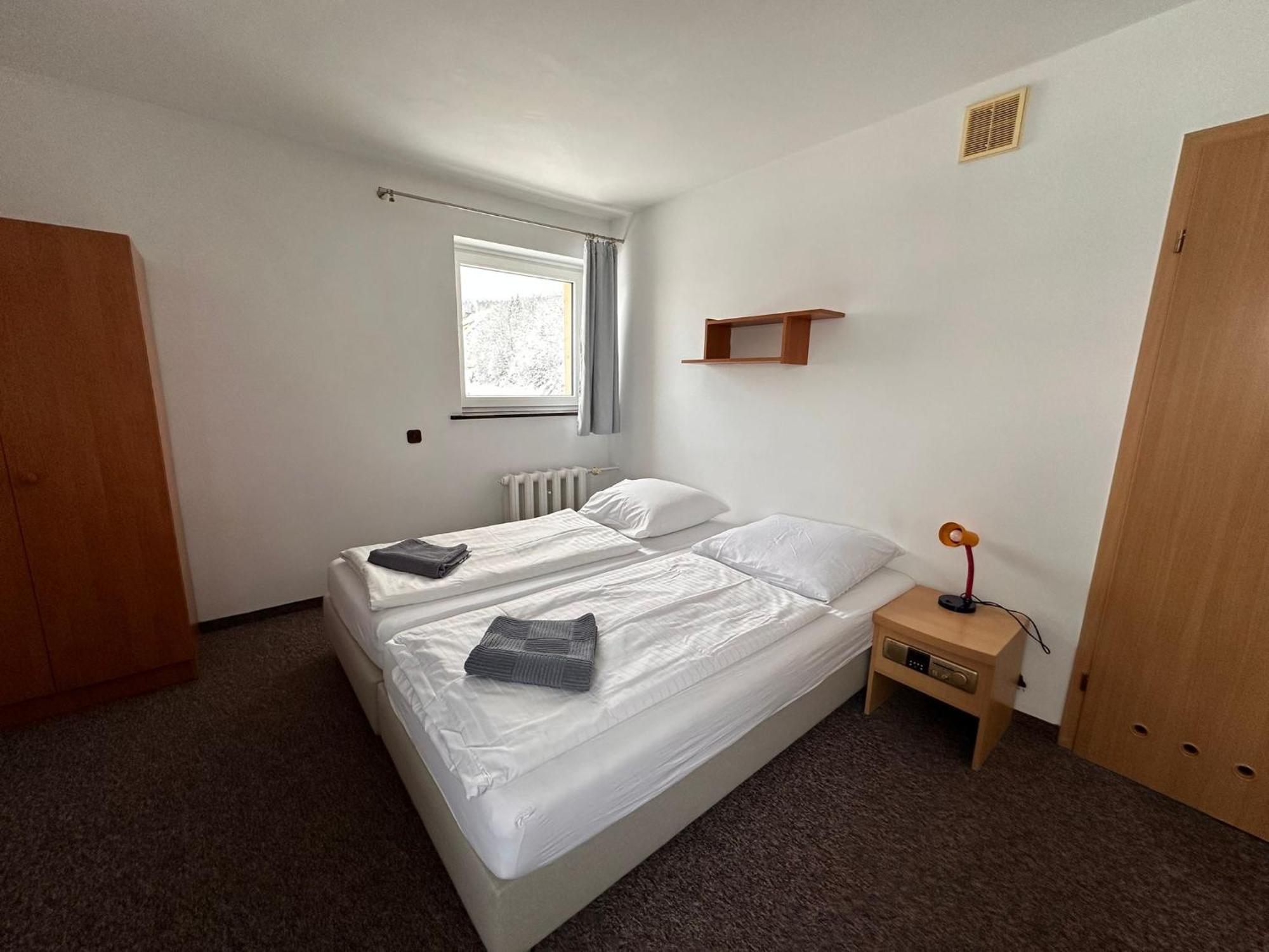 Straszny Dwor Hotel Duszniki Zdroj Phòng bức ảnh