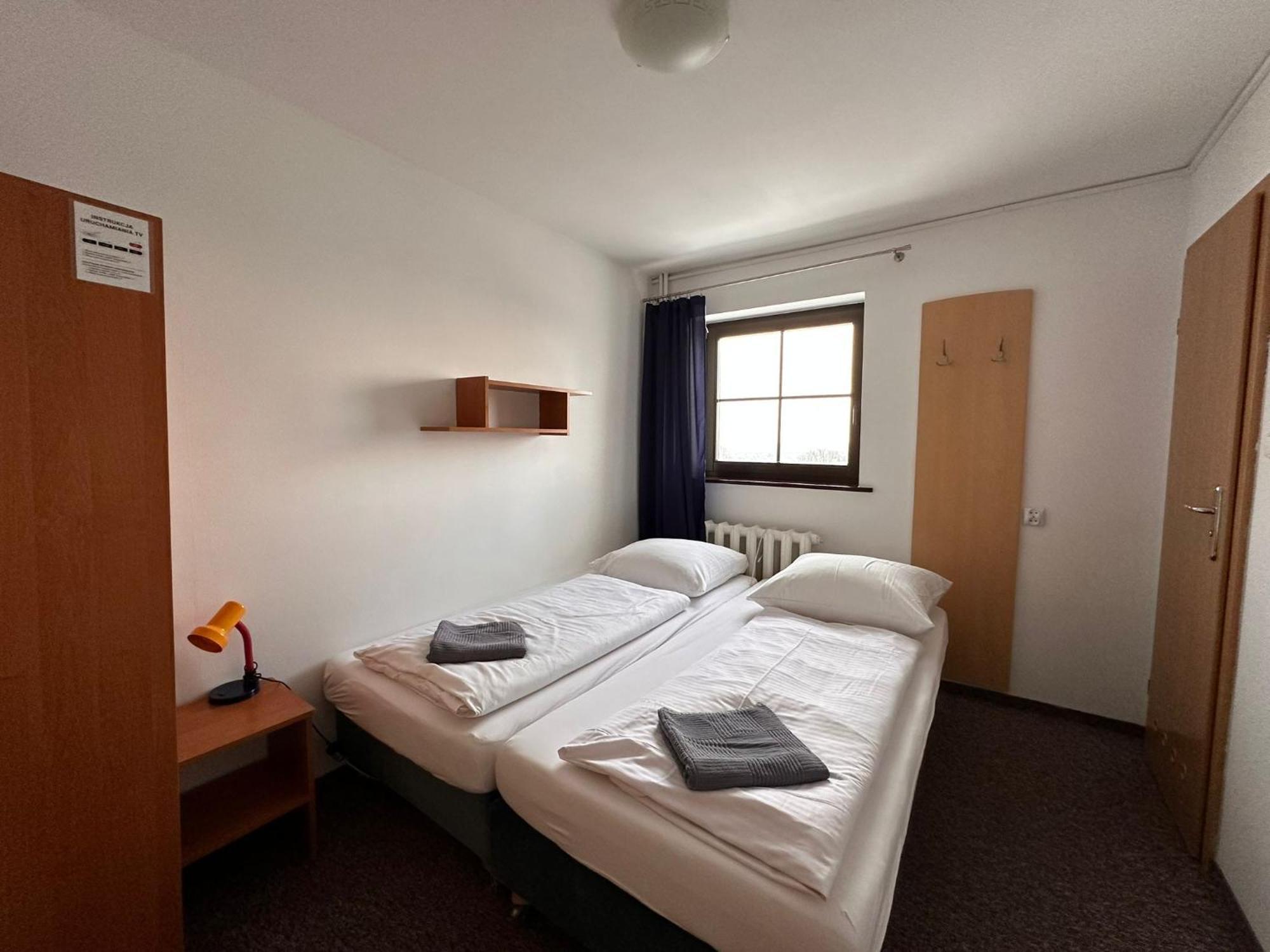 Straszny Dwor Hotel Duszniki Zdroj Phòng bức ảnh